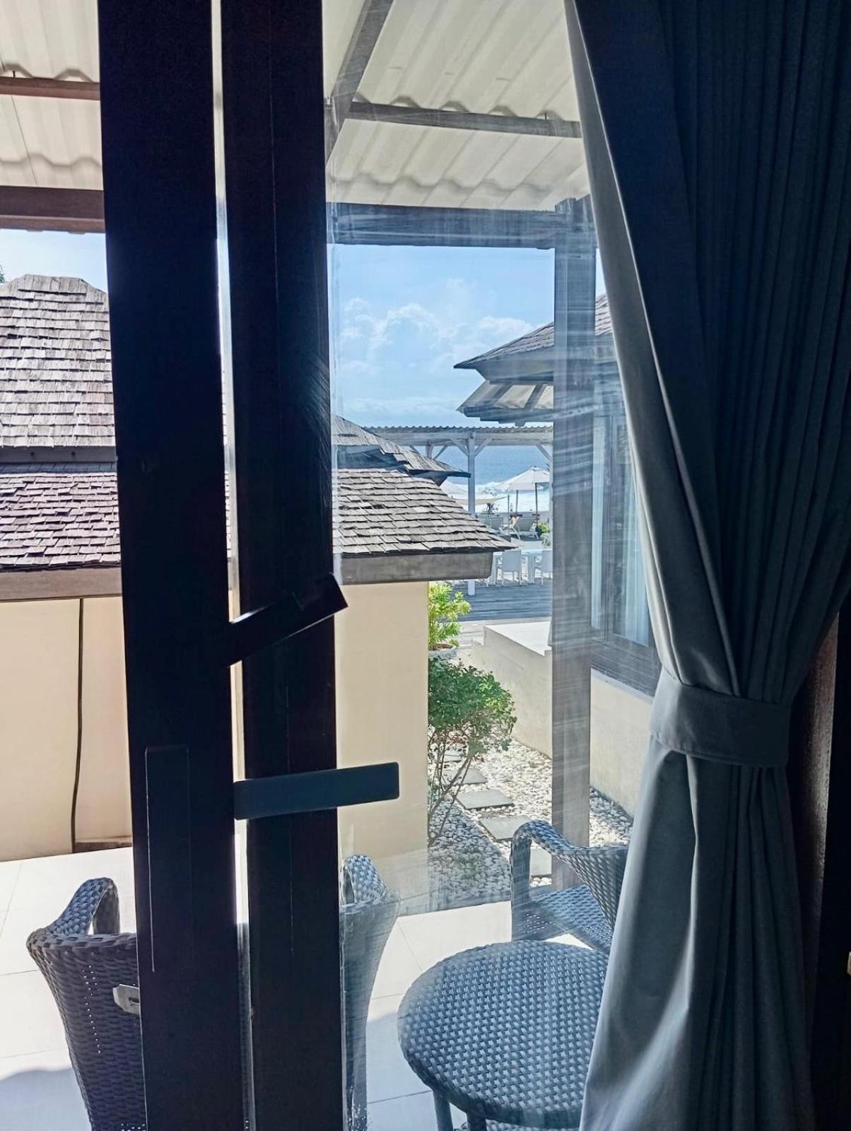 The Palms Ceningan Hotel Lembongan Exterior foto