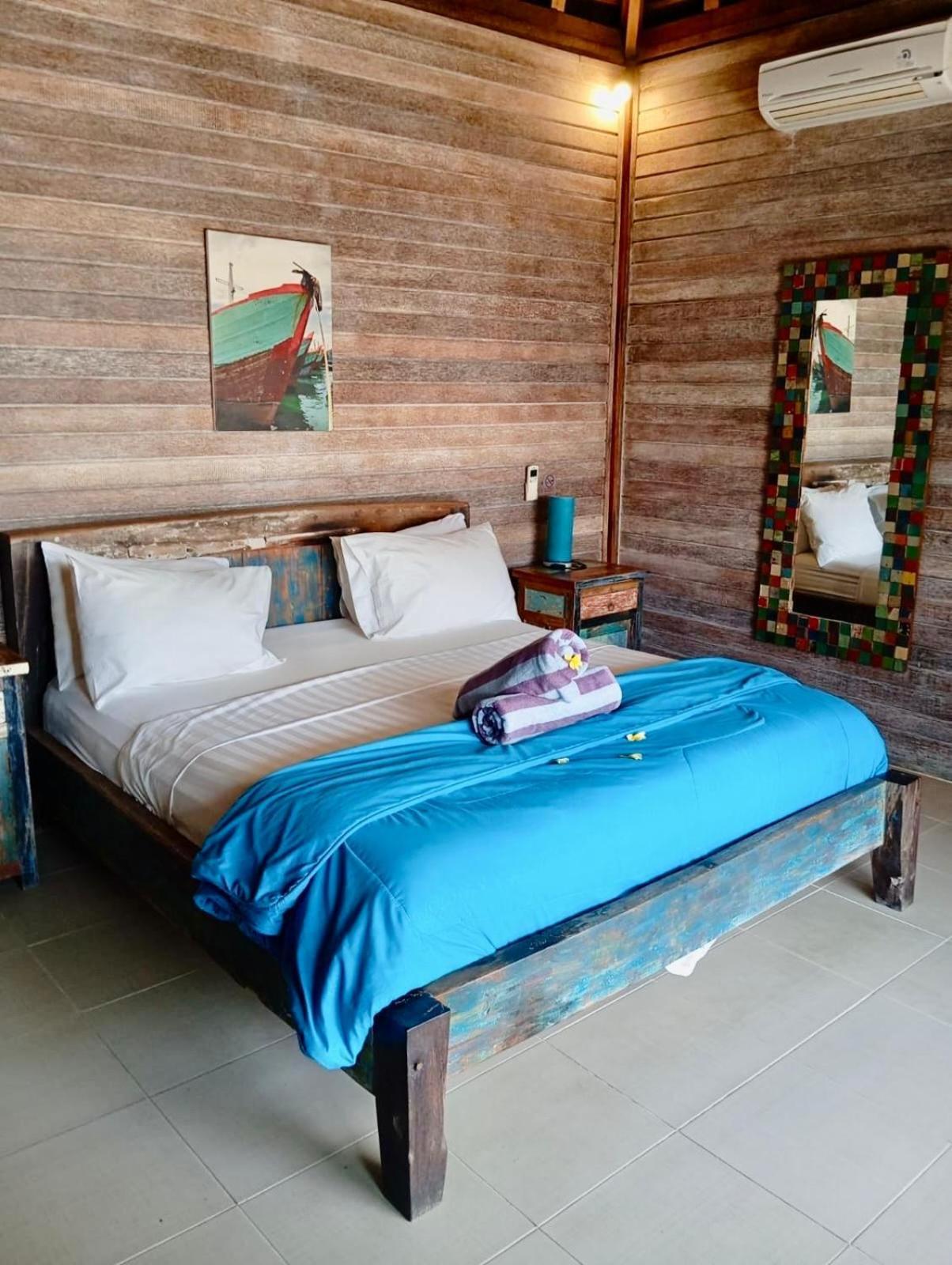 The Palms Ceningan Hotel Lembongan Exterior foto